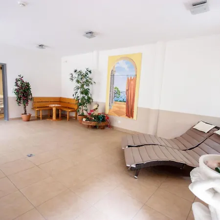 Falkner-7 By Interhome