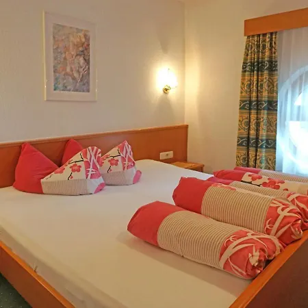 Falkner-7 By Interhome * Oberlängenfeld