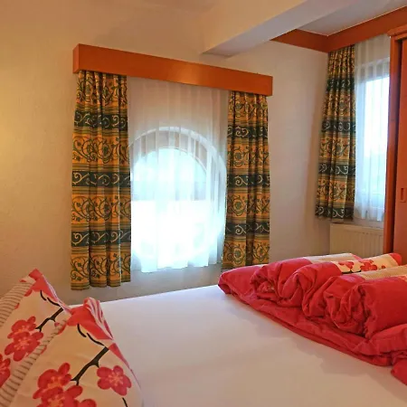 Appartamento Falkner-7 By Interhome