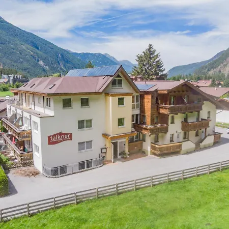 Falkner-7 By Interhome Oberlängenfeld